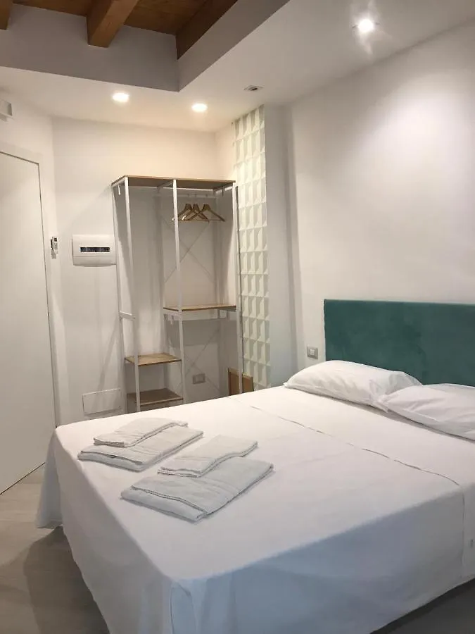 Guest House Regina Margherita Favara 0*,  Italie